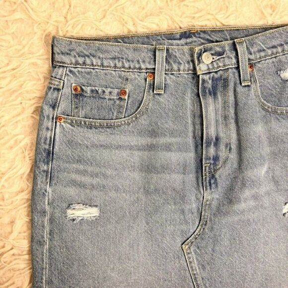 Levi’s High Rise Deconstructed Mini Skirt Women’s Size 30 Distressed NWOT - Picture 11 of 11